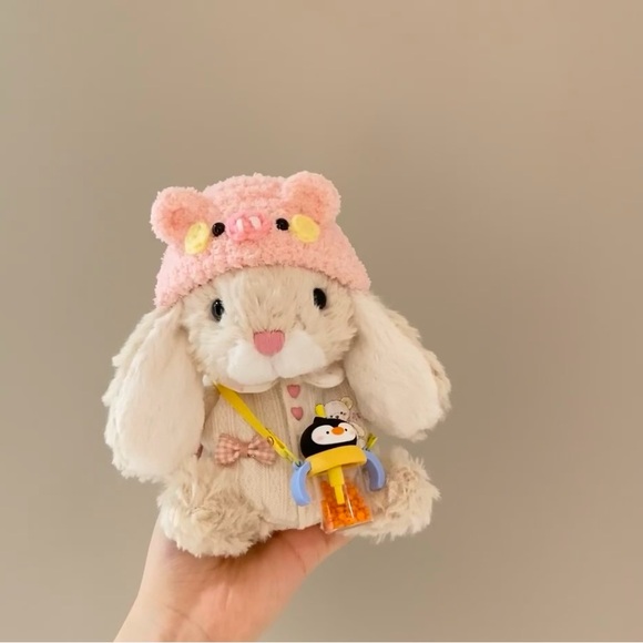 Jellycat yummy Bunny Beige Brand New with Tags (BNWT) - Picture 4 of 5